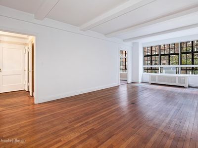 325 E 72nd St #A4, New York, NY, 10021