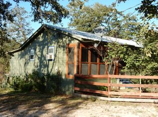 162 Oak Hill Rd, La Vernia, TX 78121