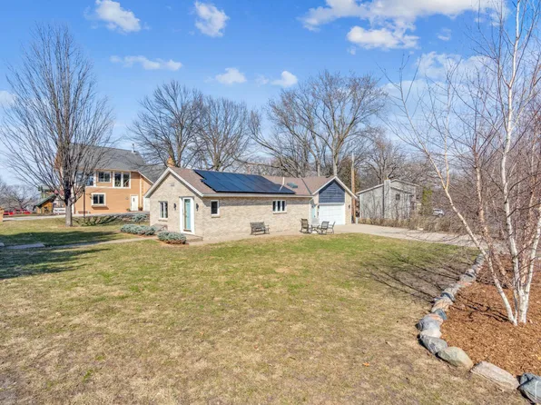 16446 Inguadona Beach Cir SW, Prior Lake, MN 55372