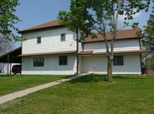 214 E Washington St, Monroe, IA 50170