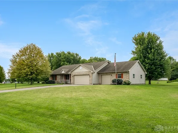 2775 Quail Field Dr, Lebanon, OH 45036