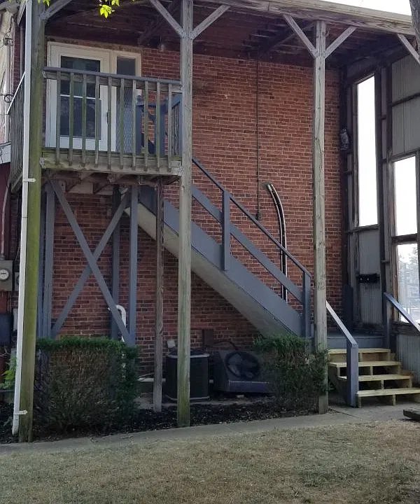 125 N Main St #12.5