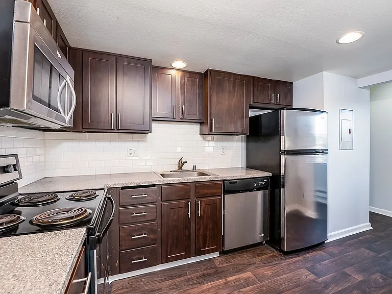 Northlink Apartments — Photo 51