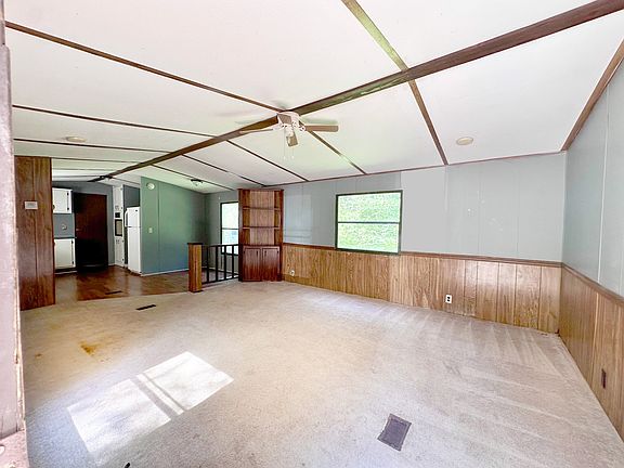 2nd image of 156 Rosa Lee Ln
