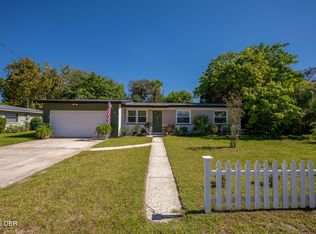 1509 Derbyshire Rd, Daytona Beach, FL 32117