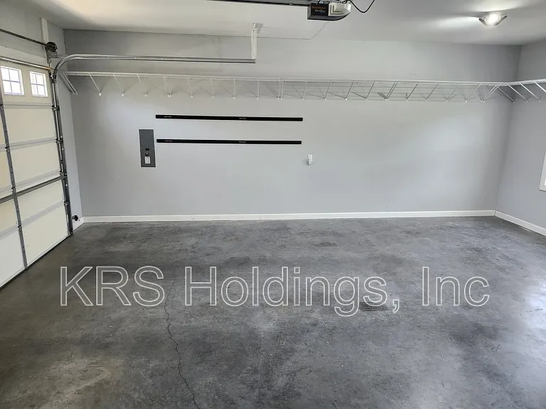 4517 Wiltshire St — Photo 33