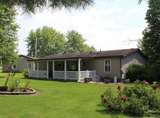 14628 Hamilton Rd, Roanoke, IN 46783