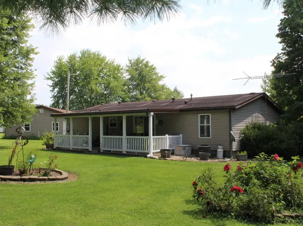 14628 Hamilton Rd, Roanoke, IN 46783