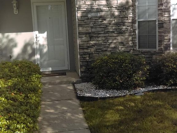 3rd image of 4710 Idlewood Gate