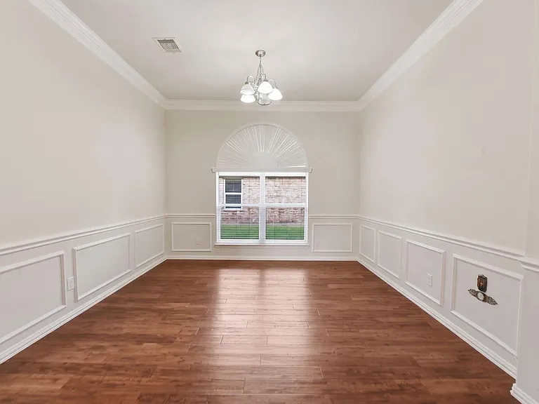 10022 Darrell Springs Ln — Photo 10