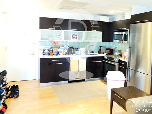 3rd image of 639 4th Ave APT 2C