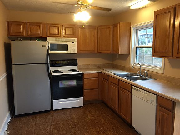 2nd image of 414 Simpson Mill Road