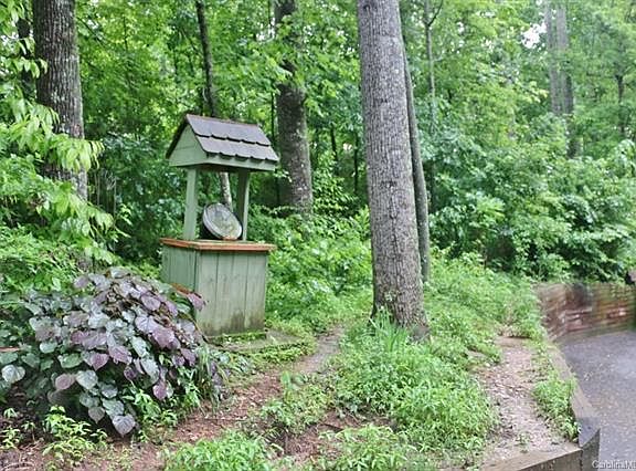 4th image of 66 Abbey Ln