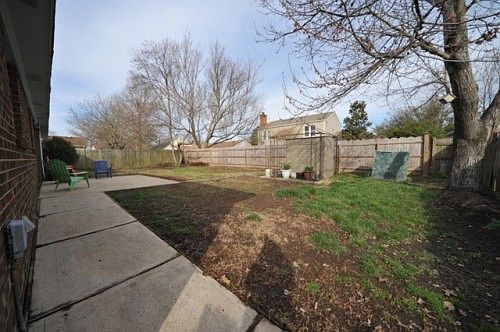 2nd image of 1789 Drylie Ln