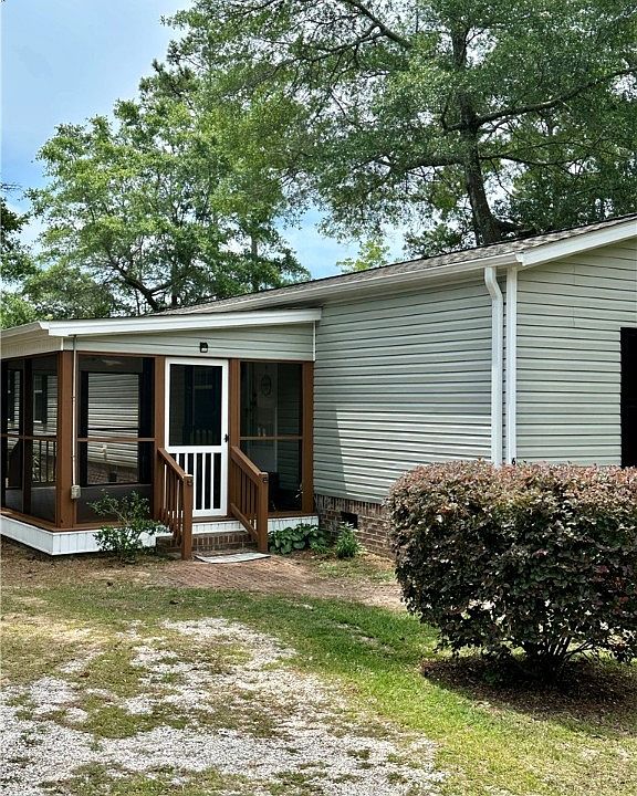 1st image of 695 Blue Sail Dr SE