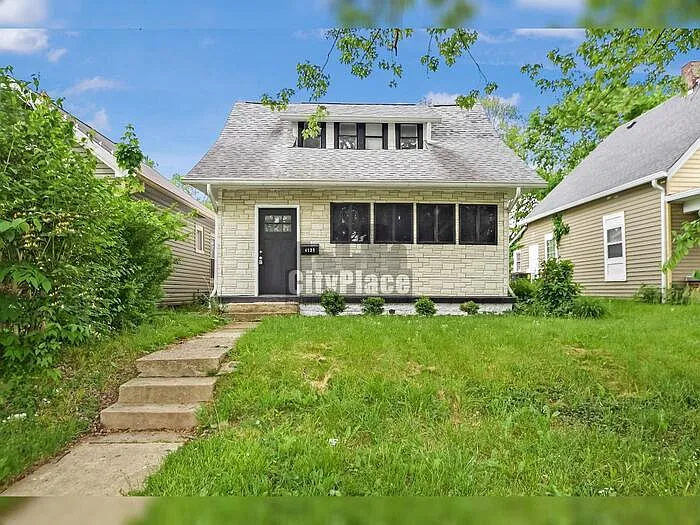 3 bed, 2.0 bath, 1344 sqft, $1,500 — Photo 1