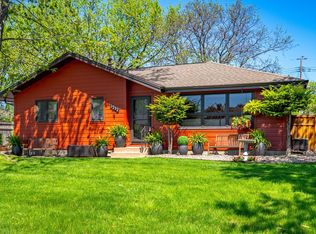 3212 Thurber Rd, Brooklyn Center, MN 55429