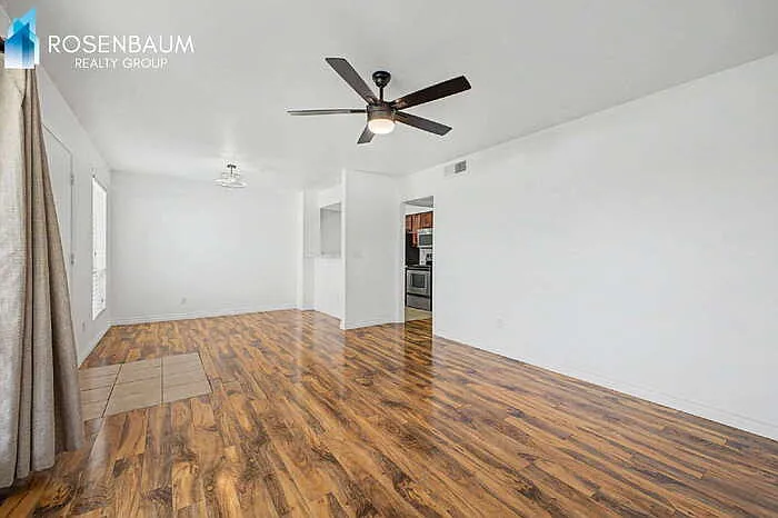 5135 N 10th St #15 — Photo 8