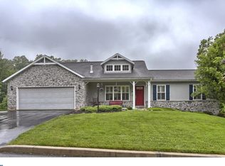 810 Sycamore Rd, Mohnton, PA 19540