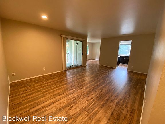 4th image of 24860 96th Ave S APT 2