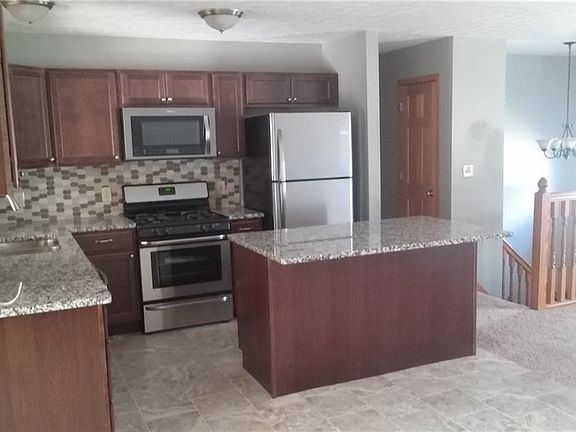 5th image of 238 Akers Ave