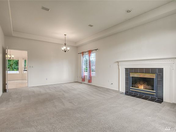 5th image of 8002 89th Ave SW