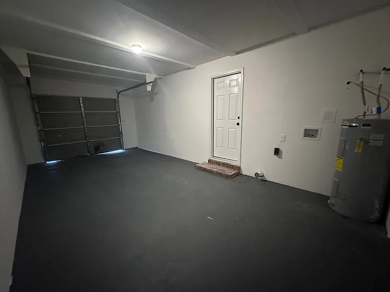 652 Monagan St — Photo 28