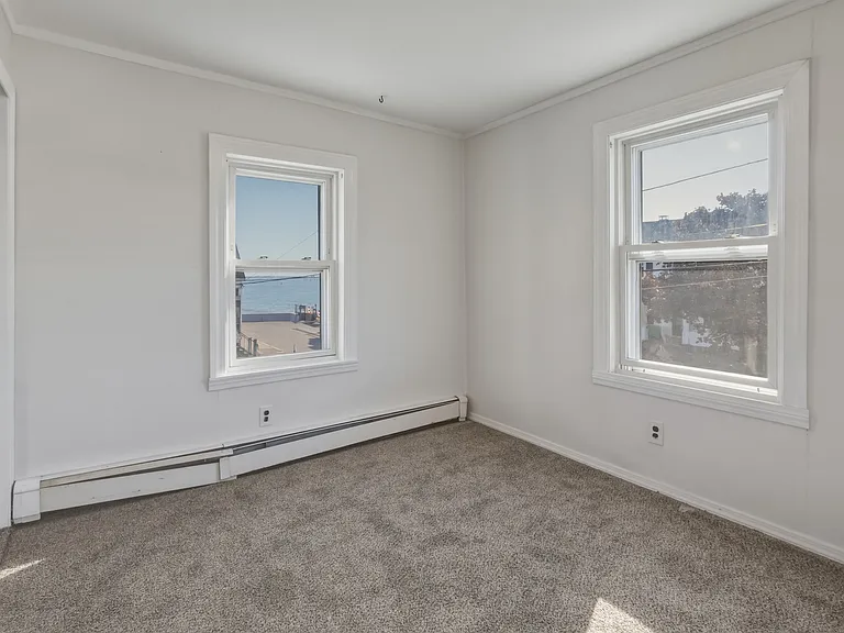 1080 Shirley St #1 — Photo 17