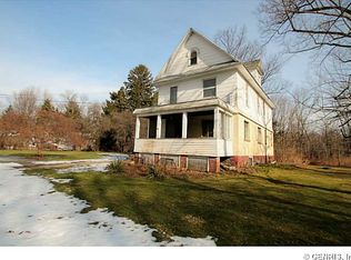 82 Norman Rd, Rochester, NY 14623