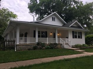 303 Greenwich St, Valparaiso, IN 46383
