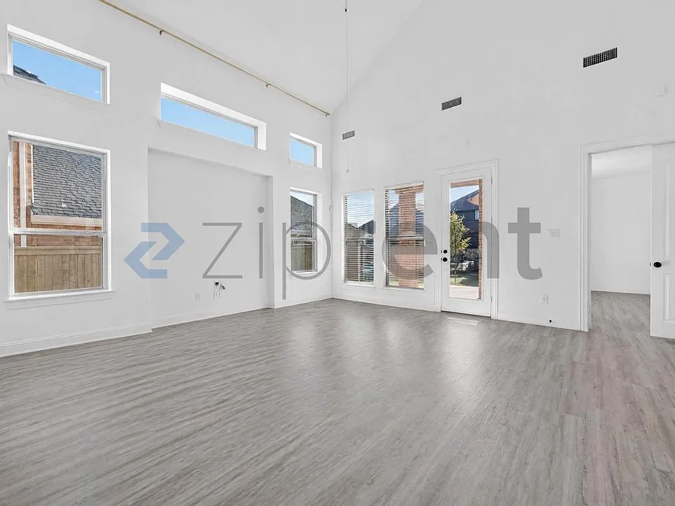 1408 Bonsmara Dr