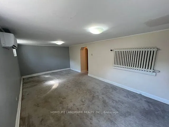 11 Hutton Ave #BASEMENT — Photo 7