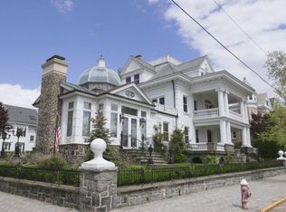 1 Hamilton Ave, Weehawken, NJ 07086