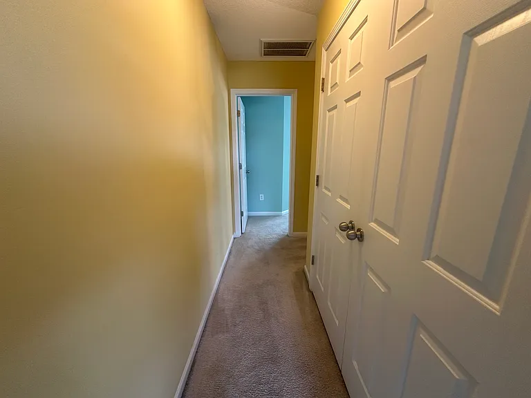 7728 Oliver Park Dr — Photo 9
