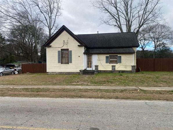 7163 Swift St, Lithonia, GA 30058