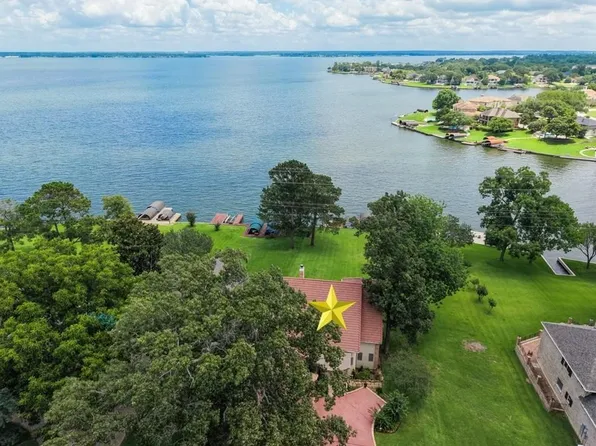 13418 Northshore Dr, Montgomery, TX 77356