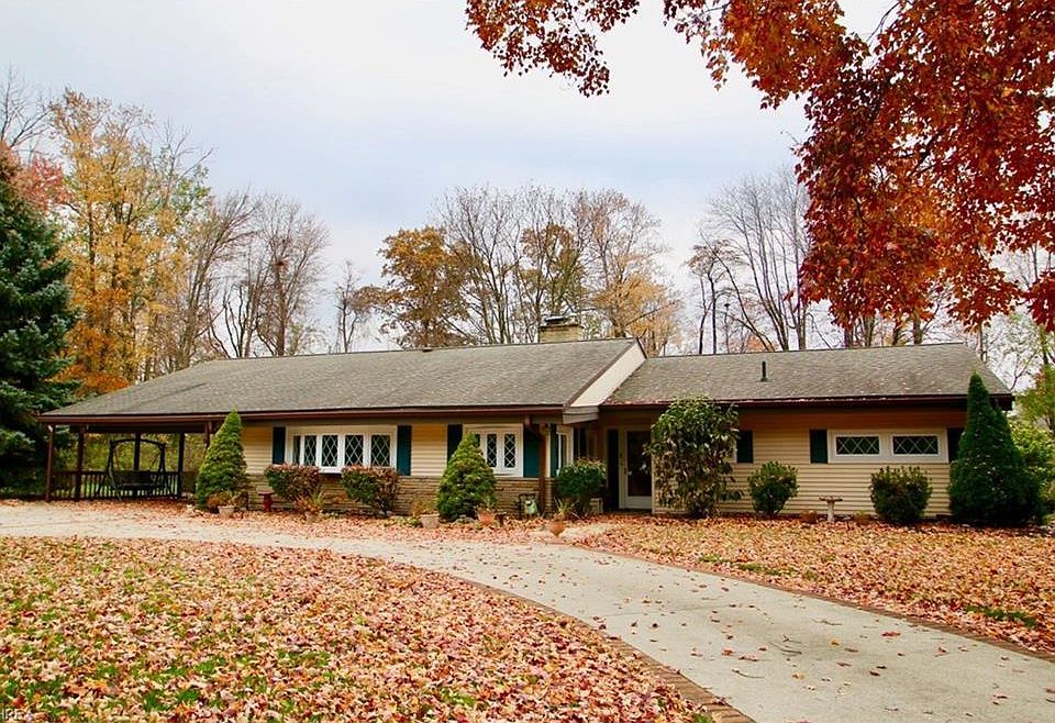 1st image of 114 Wellesly Blvd
