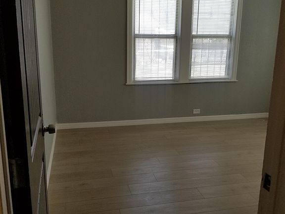 5th image of 930 Gulf St #1