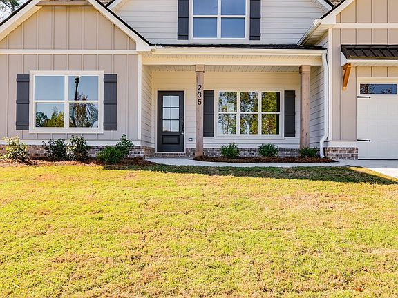 4th image of 235 Crest Creek Way