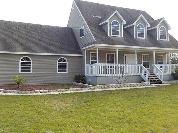 2nd image of 3199 River Grove Cir