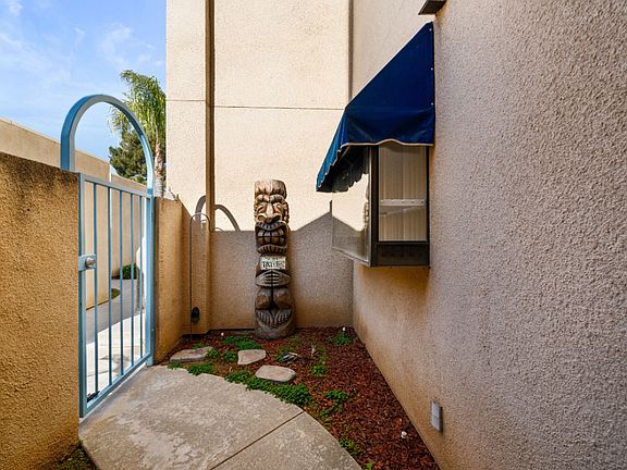 3rd image of 14500 Las Palmas Dr Unit 36