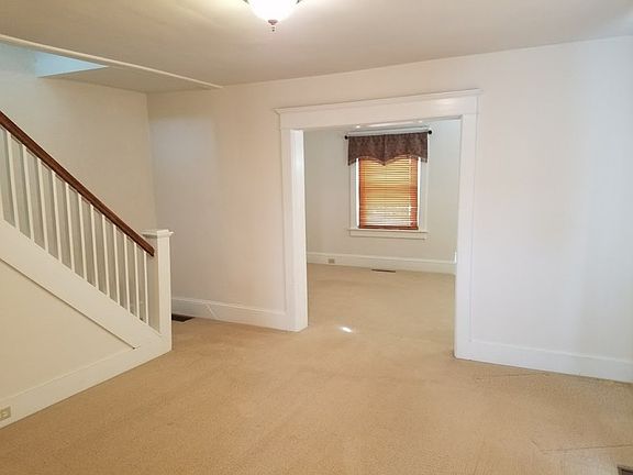 4th image of 1126 1st Ave