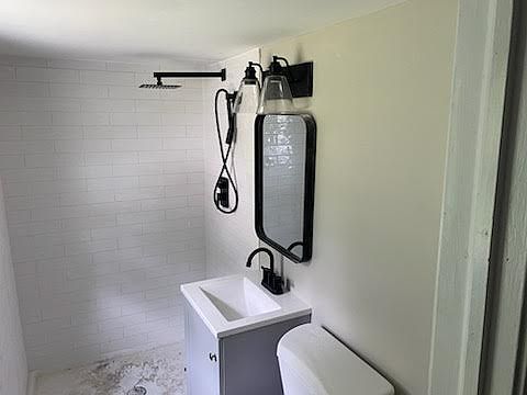 3rd image of 1130 Washington Blvd