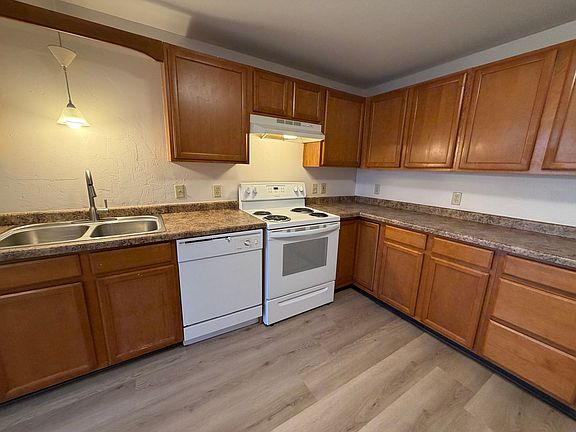 5th image of 2713 Humboldt Rd #5