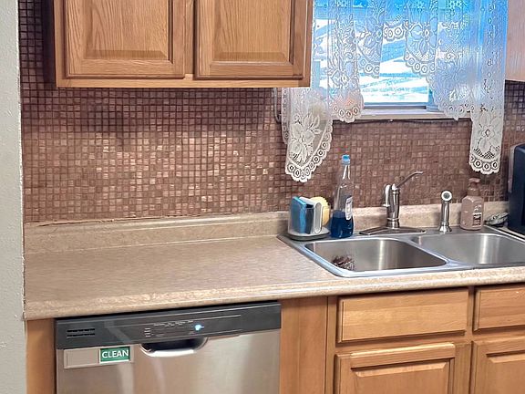 4th image of 7501 142nd Ave #401