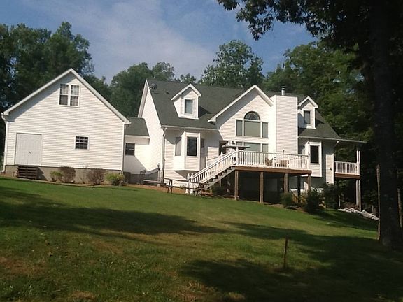 2nd image of 77 Anchor Ln