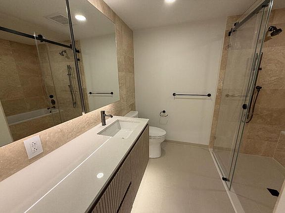 5th image of 333 Ward Ave Suite 224