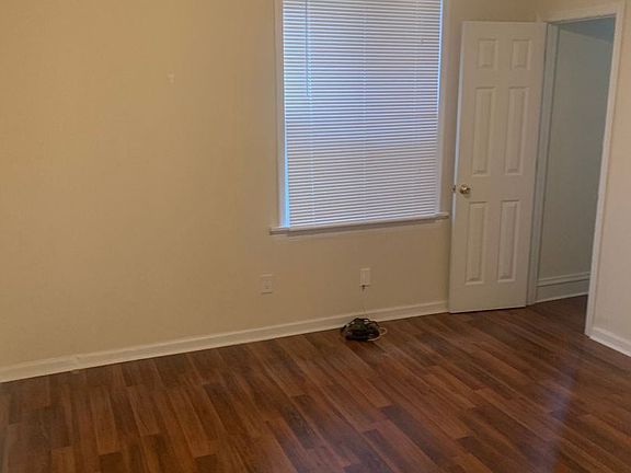 5th image of 3311 Cutshaw Ave APT A