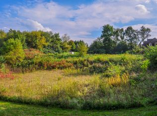 4353 Carlisle Dr, Crystal Lake, IL 60012