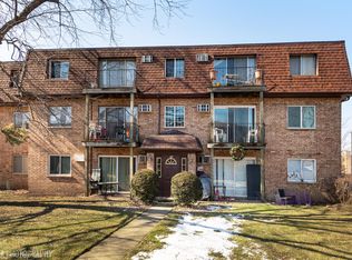 99 E Dundee Rd APT 2N, Wheeling, IL 60090